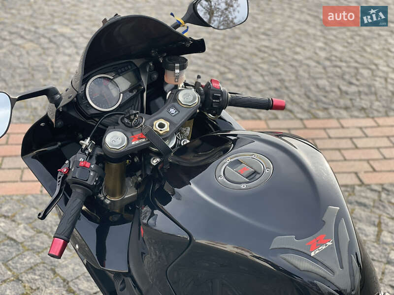 Спортбайк Suzuki GSX-R 750 2011 в Белой Церкви