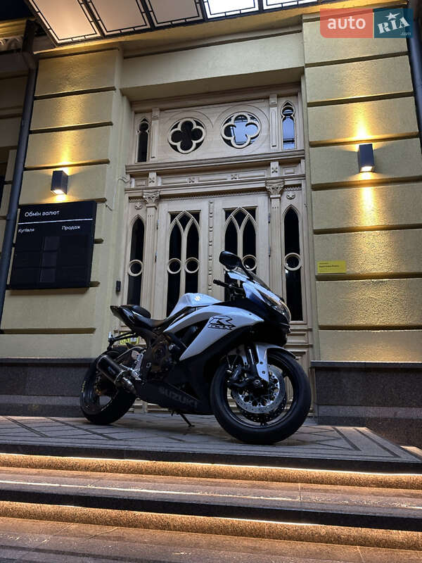 Спортбайк Suzuki GSX-R 750 2008 в Черкассах