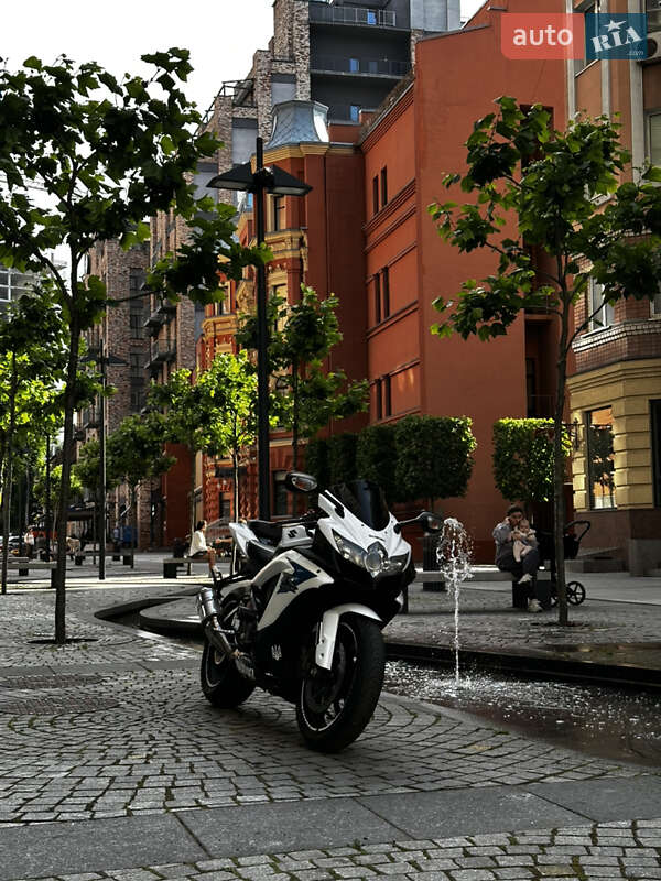 Спортбайк Suzuki GSX-R 750 2009 в Днепре