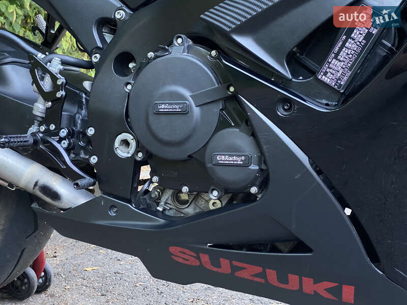 Спортбайк Suzuki GSX-R 750 2016 в Ровно фото 19 Спортбайк Suzuki GSX-R 750 2016 в Ровно