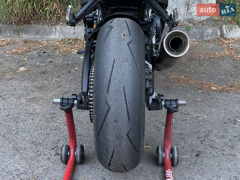 Спортбайк Suzuki GSX-R 750 2016 в Ровно фото 29 Спортбайк Suzuki GSX-R 750 2016 в Ровно