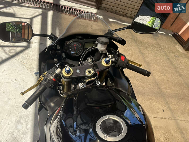 Спортбайк Suzuki GSX-R 750 2004 в Запорожье