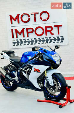 Спортбайк Suzuki GSX-R 750 2013 в 
