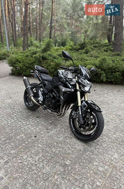 Мотоцикл Без обтекателей (Naked bike) Suzuki GSX-R 750 2015 в 