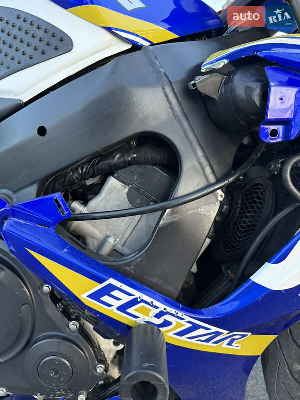 Спортбайк Suzuki GSX-R 750 2006 в Харькове