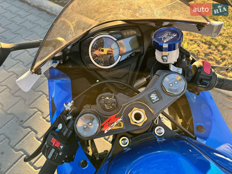 Спортбайк Suzuki GSX-R 750 2024 в Лубнах