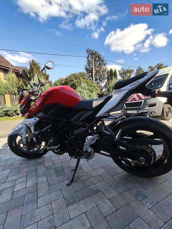 Мотоцикл Без обтекателей (Naked bike) Suzuki GSX-R 750 2017 в Белогородке фото 15 Мотоцикл Без обтекателей (Naked bike) Suzuki GSX-R 750 2017 в Белогородке