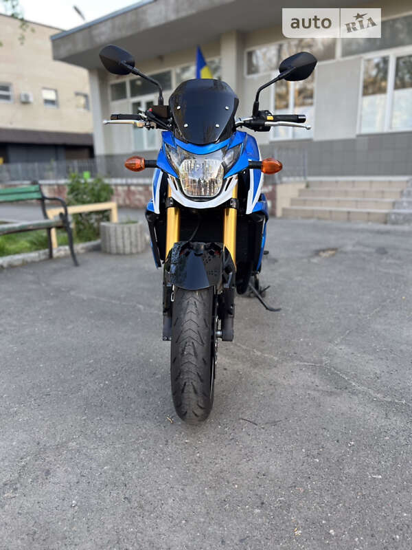 Мотоцикл Без обтікачів (Naked bike) Suzuki GSX-S 1000 2015 в Одесі