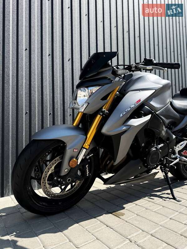 Мотоцикл Без обтекателей (Naked bike) Suzuki GSX-S 1000 2016 в Одессе