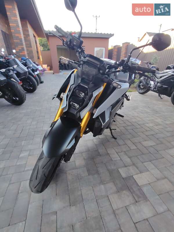 Мотоцикл Без обтекателей (Naked bike) Suzuki GSX-S 1000 2022 в Белогородке