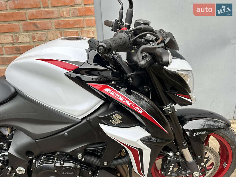 Мотоцикл Без обтекателей (Naked bike) Suzuki GSX-S 1000 2018 в Нежине