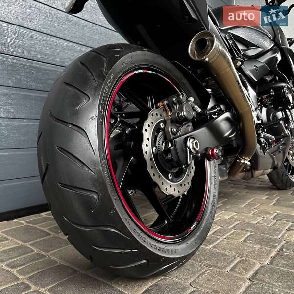 Мотоцикл Без обтекателей (Naked bike) Suzuki GSX-S 750 2017 в Белой Церкви фото 10 Мотоцикл Без обтекателей (Naked bike) Suzuki GSX-S 750 2017 в Белой Церкви