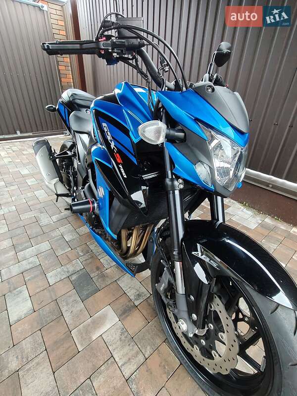 Мотоцикл Без обтікачів (Naked bike) Suzuki GSX-S 750 2018 в Білогородці