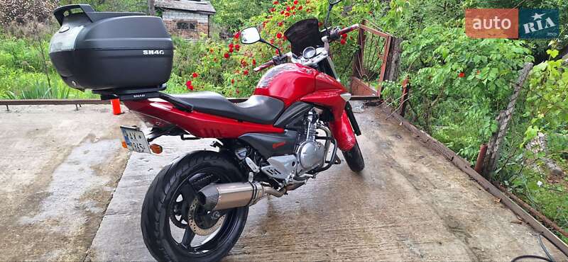 Мотоцикл Многоцелевой (All-round) Suzuki GW 250 2014 в Харькове