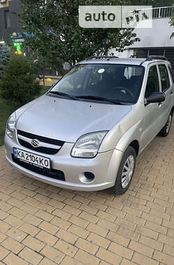 Универсал Suzuki Ignis 2005 в Киеве