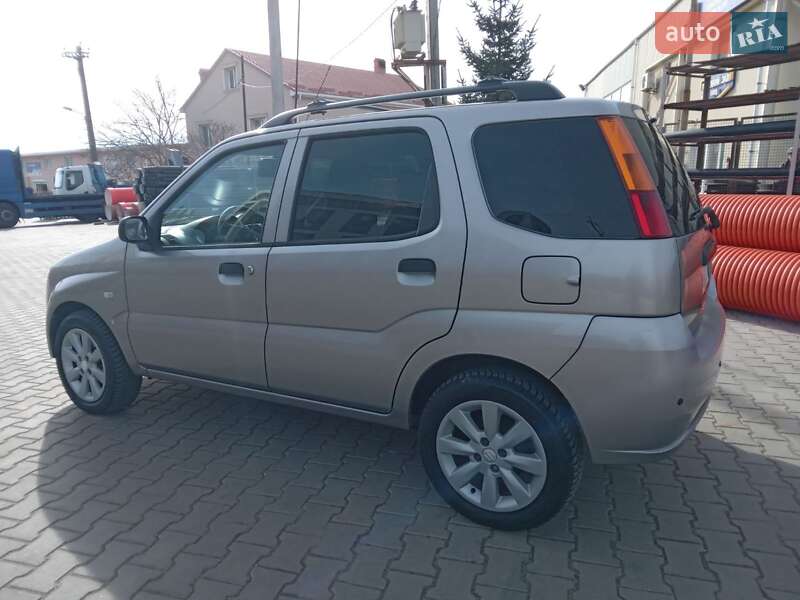 Універсал Suzuki Ignis 2005 в Одесі