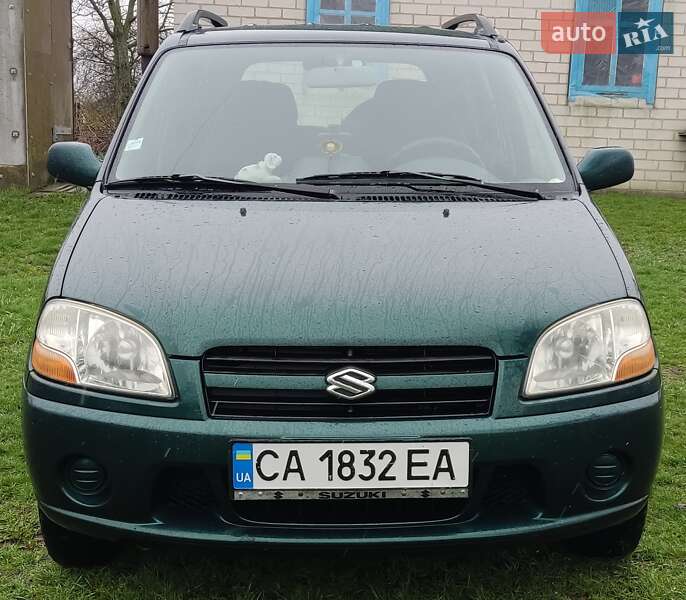 Хэтчбек Suzuki Ignis 2004 в Драбове