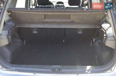 Хэтчбек Suzuki Ignis 2005 в 