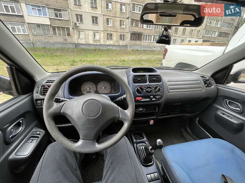 Хэтчбек Suzuki Ignis 2003 в Сумах