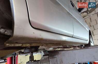 Хэтчбек Suzuki Ignis 2006 в 