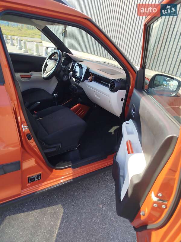 Внедорожник / Кроссовер Suzuki Ignis 2018 в Харькове