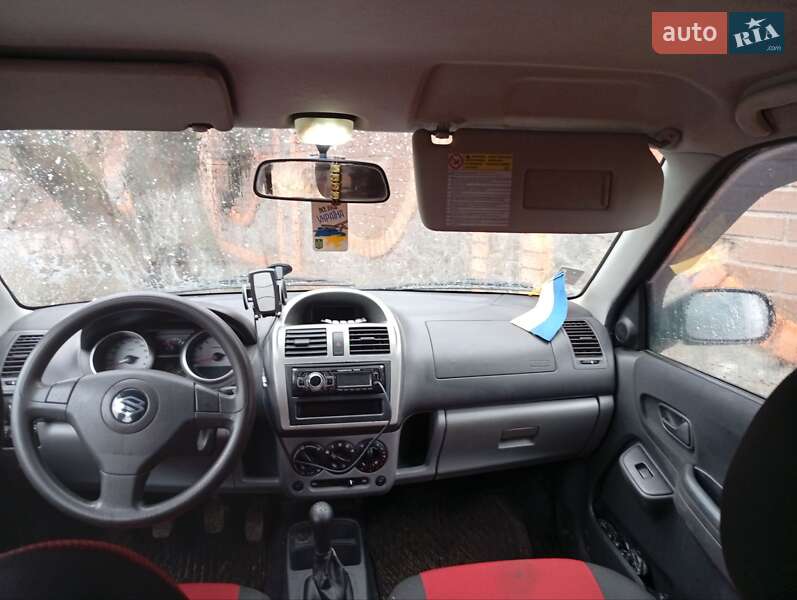 Универсал Suzuki Ignis 2007 в Харькове фото 7 Универсал Suzuki Ignis 2007 в Харькове