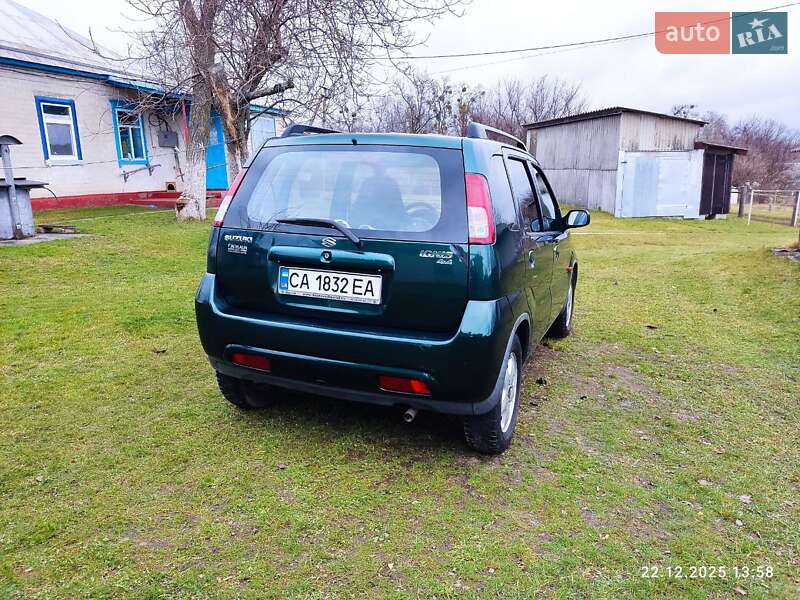 Хэтчбек Suzuki Ignis 2004 в Драбове