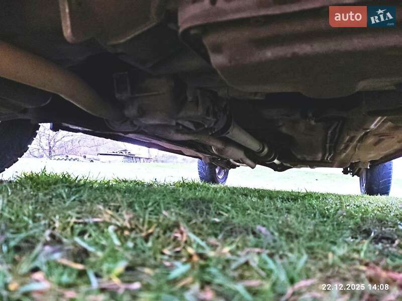 Хэтчбек Suzuki Ignis 2004 в Драбове