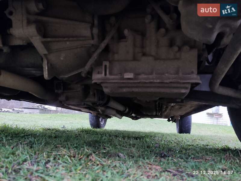 Хэтчбек Suzuki Ignis 2004 в Драбове