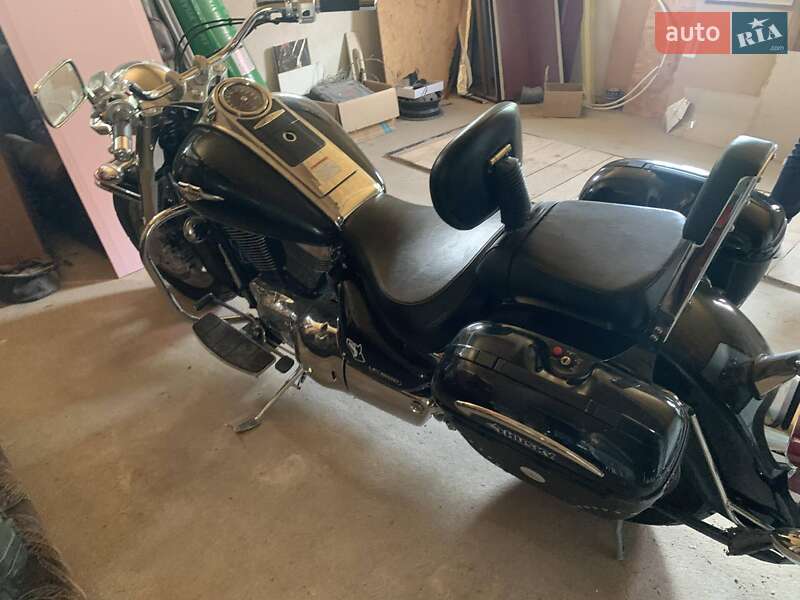 Мотоцикл Круизер Suzuki Intruder 1500 2006 в Тернополе