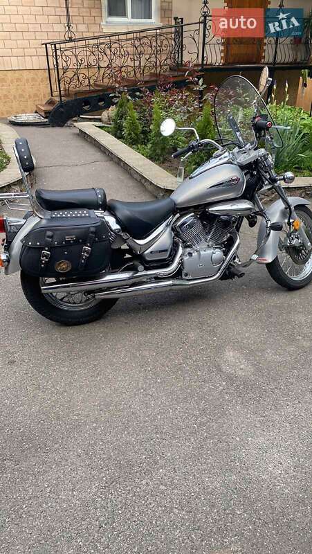 Мотоцикл Классик Suzuki Intruder 400 Classic 2015 в Тальном фото 4 Мотоцикл Классик Suzuki Intruder 400 Classic 2015 в Тальном