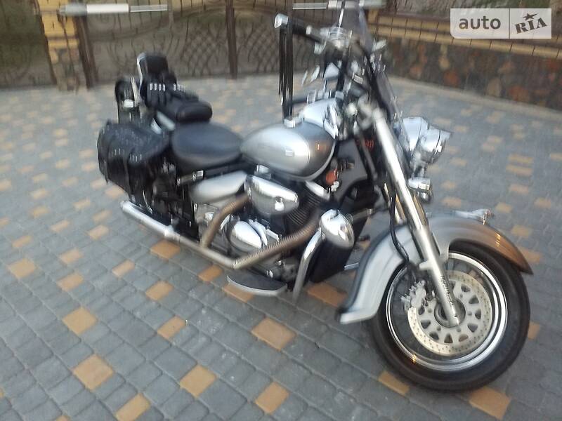 Мотоцикл Классик Suzuki Intruder 400 2004 в Оратове