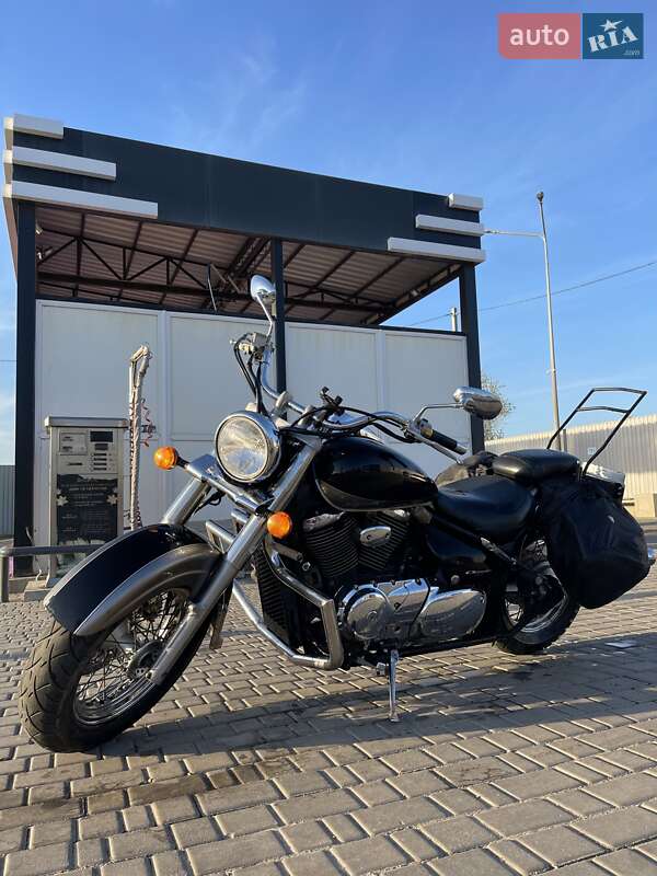 Мотоцикл Классік Suzuki Intruder 400 2001 в 
