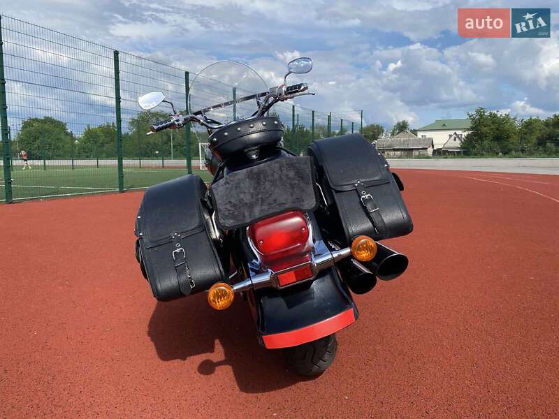 Мотоцикл Круизер Suzuki Intruder 400 2007 в Магдалиновке