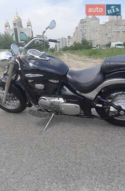 Мотоцикл Классик Suzuki Intruder 400 2006 в 