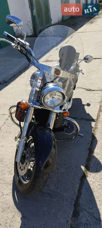 Suzuki Intruder 400 2005