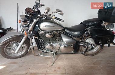 Мотоцикл Классик Suzuki Intruder 400 2006 в Шпикове