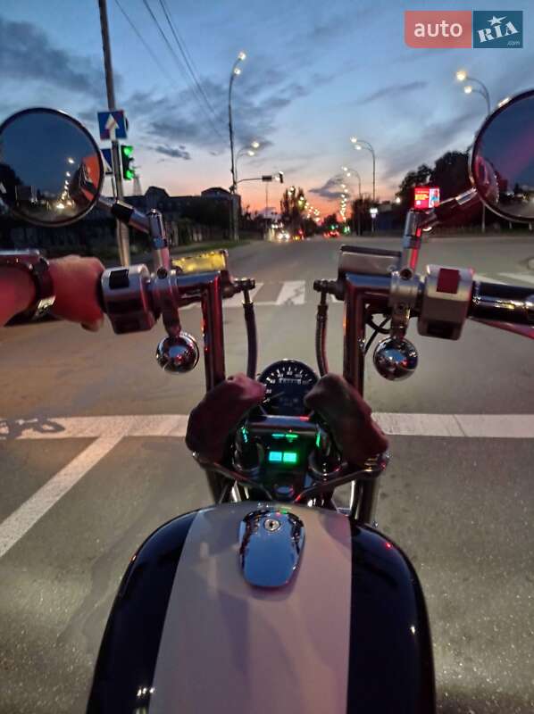 Боббер Suzuki Intruder 800 1996 в Києві