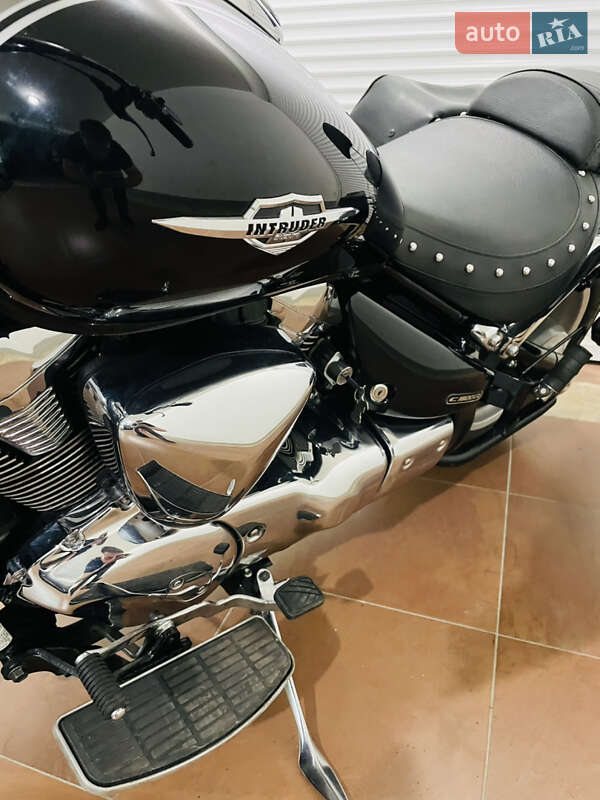 Мотоцикл Круизер Suzuki Intruder M 1800R 2010 в Киеве