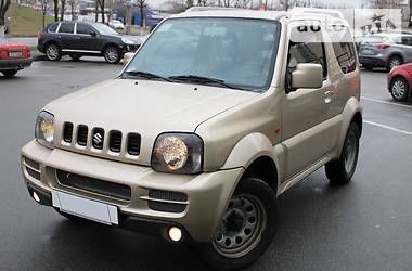 Внедорожник / Кроссовер Suzuki Jimny 2010 в 