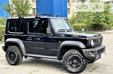 Позашляховик / Кросовер Suzuki Jimny 2020 в 