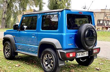 Позашляховик / Кросовер Suzuki Jimny 2021 в 