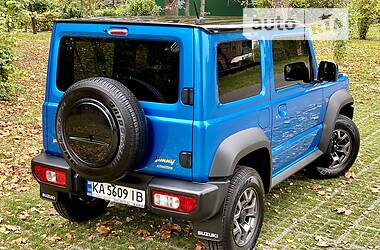 Позашляховик / Кросовер Suzuki Jimny 2021 в 