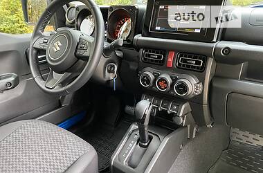 Позашляховик / Кросовер Suzuki Jimny 2021 в 