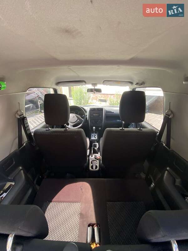 Внедорожник / Кроссовер Suzuki Jimny 2015 в Ивано-Франковске фото 4 Внедорожник / Кроссовер Suzuki Jimny 2015 в Ивано-Франковске