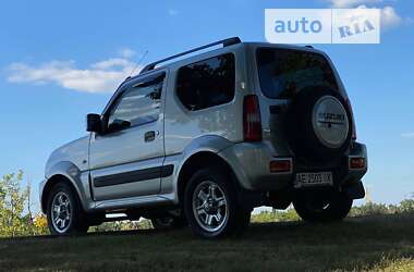 Позашляховик / Кросовер Suzuki Jimny 2018 в 