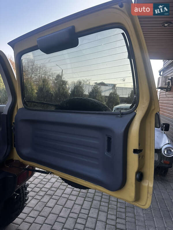 Внедорожник / Кроссовер Suzuki Jimny 2000 в Снятине