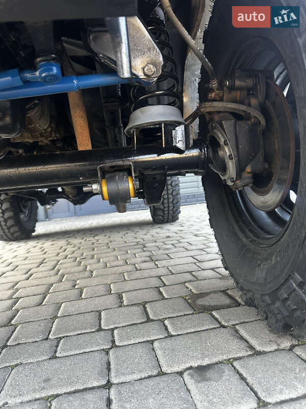 Внедорожник / Кроссовер Suzuki Jimny 2000 в Снятине