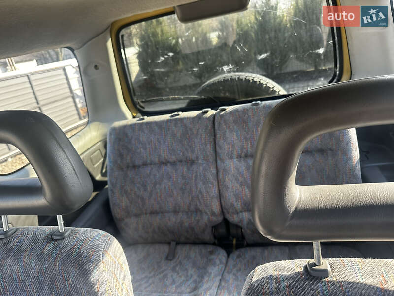 Внедорожник / Кроссовер Suzuki Jimny 2000 в Снятине