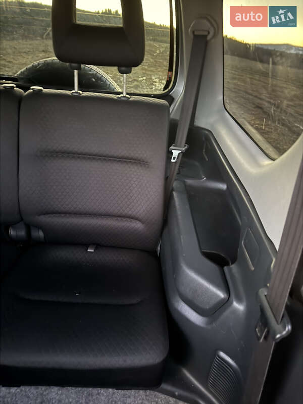 Внедорожник / Кроссовер Suzuki Jimny 2004 в Болехове